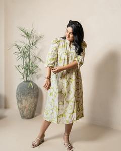 ชุดเดรสผ้าฝ้ายพิมพ์ลายดอกไม้ทำด้วยมือสไตล์อินเดียชุดเดรสแบบลำลองสำหรับใส่ในฤดูร้อนของขวัญแต่งงาน - Product Image 4