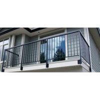 Rampe de sécurité extérieure en alliage d'aluminium série Sleek 6000, balcons et escaliers en verre trempé double, design minimaliste en acier inoxydable