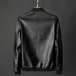 Chaqueta de Béisbol de Cuero para Hombre, Estilo Motero, Negra, Impermeable, Vintage, con Logotipo Frontal, Corte Casual, Ajustada, Invierno 2024 - Product Image 2