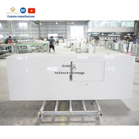 Luxe une pièce Super Jumbo taille dalle découpée Carrare blanc Quartz artificiel pierre cuisine comptoir surdimensionné île haut