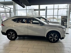 Nouveau SUV essence haute performance 4x4 GS4 2.0T 231 ch 2025, boîte automatique 6 vitesses, transmission intégrale, luxe, 5 portes, 0 km - Product Image 5