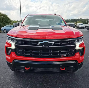 Camioneta Chevrolet Silverado 1500 LT Trail Boss 2023 Automática Usada, Interior Oscuro, Asientos de Cuero, Volante a la Derecha/Izquierda, Alta Calidad - Product Image 2