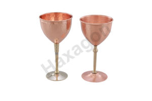 Copa de cerveza de cobre personalizada de último diseño, artesanía sostenible de metal, capacidad de 100ml para uso doméstico y en restaurantes - Product Image 4