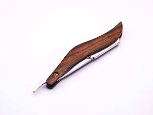 Navaja de Afeitar Profesional con Cuchilla Intercambiable en Oferta, Cuchilla de Acero Inoxidable de Bajo Precio con Mango de Madera - Product Image 2