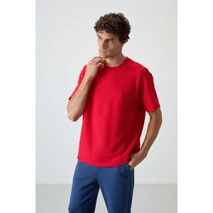 Camiseta Básica Oversize para Hombre - Roja, Textura Waffle Interlock, 100% Algodón, Estilo 88379 - Product Image 3