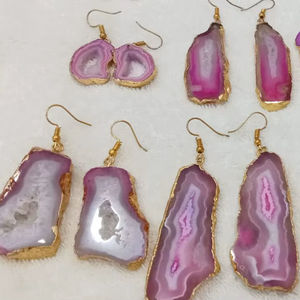 Pendiente chapado en oro de latón con pendiente de gota chapado en oro de micras Druzy brillo natural joyería hecha a mano al por mayor - Product Image 1