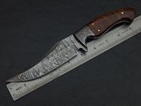 Couteau de chasse haut de gamme en acier Damas forgé à la main, manche en bois, option OEM, pour camping et survie en extérieur, garantie 3 ans, facile à utiliser
