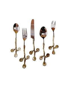 Juego de cubiertos de diseño Juego de Cubiertos de latón pulido con espejo Juego de cubiertos de diseñador de estilo clásico único para hoteles Cocina Boda - Product Image 5