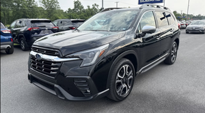 Subaru Ascent Limited SUV 2023 d'occasion avec toit ouvrant et navigation, en alliage d'aluminium durable de qualité industrielle, facile à utiliser - Product Image 2