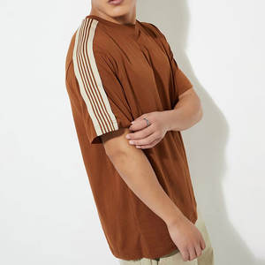 Camisetas de hombre premium-Camiseta clásica de la tripulación, camiseta de manga corta de algodón ajustada de primera calidad para hombre - Product Image 6