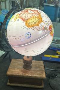 Lámpara LED Iluminada con Cambio de Color, Ligera, de Diseño Tradicional, Decorativa para Escritorio, Oficina y Hogar - Product Image 3