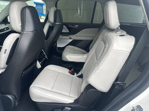 Lincoln Aviator Reserve 2025 d'occasion en excellent état - Product Image 4