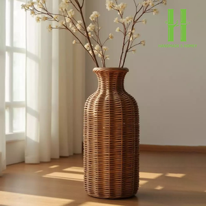 High Quality Minimalism Scallop Hand-woven Rattan <b>Decorative</b> <b>Vase</b> Rattan Table <b>Vase</b> Meticulous OEM From Vietnam Factory - Product Image 6