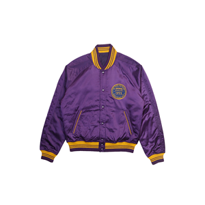 Chaqueta universitaria de gran tamaño Manfinity EMRG para hombre con hombro caído, diseño gráfico personalizado con letras - Product Image 4