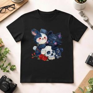 T-Shirt Casual Unisex Personalizzata in Cotone 100% 210GSM con Design a Rose - Product Image 1