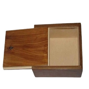 Boîte d'urne pour chien en bois fait à la main, élégante, classique, rectangulaire, écologique, durable, de qualité, pour animaux de compagnie. - Product Image 5