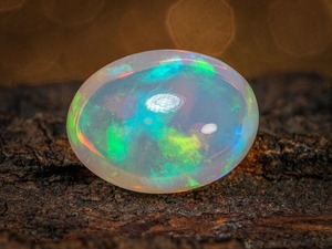 Ópalo de Fuego Welo de Grado Superior de 3.95 CT, Piedra Preciosa Suelta Natural Blanca, Piedra de Nacimiento de Octubre, Certificada por Terceros - Product Image 2