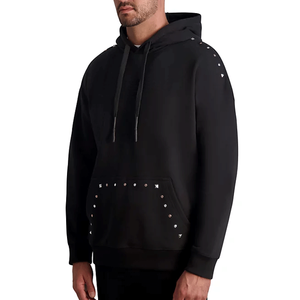 Sudadera con capucha con tachuelas personalizada Unisex, sudaderas básicas con capucha mezcladas de algodón negro a la moda para hombres y mujeres - Product Image 4