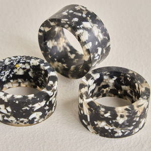 Elegantes servilleteros de madera con diseño atemporal para mejorar la decoración de la Mesa en eventos especiales y reuniones ecológicas - Product Image 1