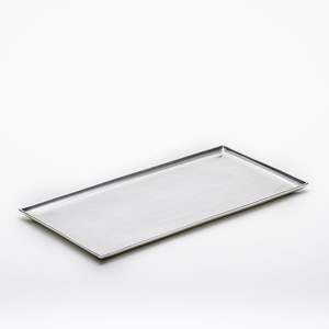 Plateau de service en aluminium moderne et élégant avec un design minimaliste, parfait pour les hôtels, les villas et les salles de banquet en plein air - Product Image 4