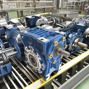 Reductor de Engranajes de Gusano 8MRV040, Producto de Alta Calidad en la Categoría de Engranajes de Gusano - Product Image 1