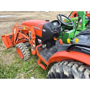 2017 para Kubota B2650HSD Tractor Loader Producto seminuevo - Product Image 1