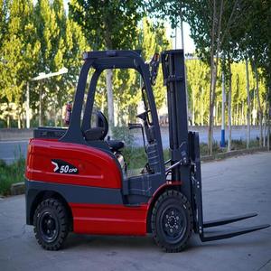 Carretilla elevadora eléctrica hidráulica con batería de litio de 1,5 y 3 toneladas para industrias minoristas alternativa de carretilla elevadora diésel - Product Image 2
