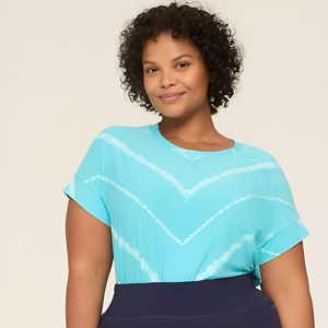 Hermoso diseño de las mujeres de talla grande Casual suave cuello redondo Camiseta OEM/ODM transpirable personalizado Logo camiseta - Product Image 1