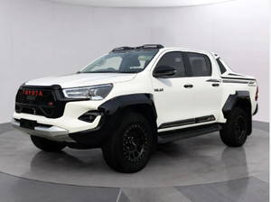 Vehículo Utilitario Hilux 2016 Totalmente Nuevo con Tracción en las Cuatro Ruedas - OEM/ODM Personalizable, Conducción por la Izquierda, Grado Industrial, Garantía de 3 Años - Product Image 2