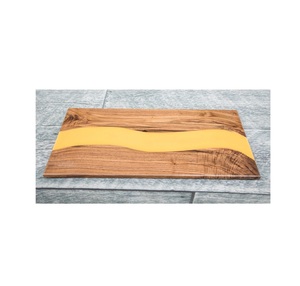 Planche à découper en bois et en résine Planche à fromage Meilleur design Couleur verte et utilisation en cuisine par Offre Spéciale artisanale indienne - Product Image 3