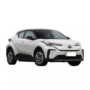 Voitures d'occasion 2021 TOYOTAI CH-R COUPE 2.0L - Product Image 3