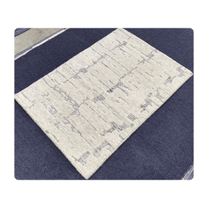 Tapis en laine tuftés à la main Tapis en laine tuftée Nouveau design personnalisé Tapis avec logo Tapis commercial fait main - Product Image 1