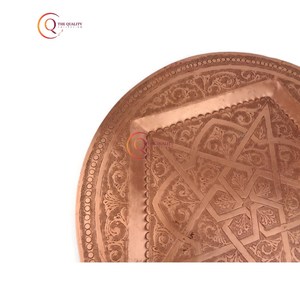 Plateau de gravure florale en cuivre pur en métal de forme ronde Style Standard Home Hotel & Restaurant Table à manger plateau de service plaqué - Product Image 5