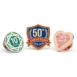 Pin de solapa de esmalte personalizado, recuerdo del aniversario del fabricante - Product Image 1