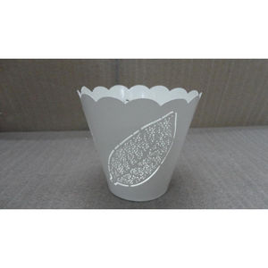 Home Decoration Premium Quality Iron Votive Holder Leaf Cut out <b>work</b> Metal Powder Coated Votive <b>Stand</b> - Product Image 1