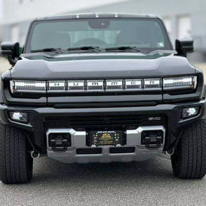 Usado, Convertible 2024, 2X AWD, R17, Automático, Volante a la Izquierda, Cuero Oscuro, ACC, Smart, en Buenas Condiciones, Cámara Trasera 360, Techo Solar Panorámico - Product Image 1