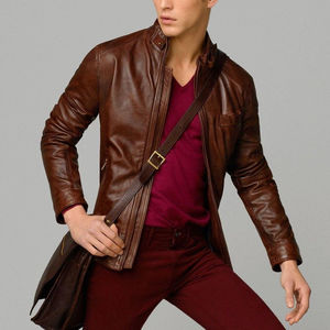 Veste en cuir de qualité supérieure durable et élégante pour homme avec col montant Veste en cuir en tissu de saison d'hiver à coupe confortable en vente - Product Image 4