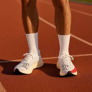 Calcetines Deportivos Coolmax, Serie Performance Multicolor, Calcetines Deportivos Ergonómicos Acolchados para Fitness al Aire Libre - Product Image 4