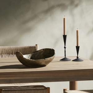 Bol d'extérieur Jagen à quatre mains fait à la main en fonte d'aluminium rustique avec accent décoratif patiné de forme organique Technique polie - Product Image 1