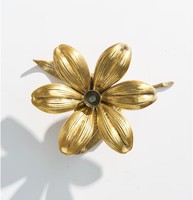 Portavelas de flores de latón Vintage, diseño de pétalos hechos a mano, acabado dorado antiguo, pieza de decoración elegante para el hogar y la Mesa