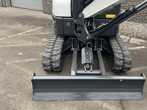 Marca americana original para excavadora usada BOBCAT E32i, excavadora pequeña Yuchai de 2 toneladas con caja de cambios de bomba de motor de buena calidad - Product Image 2