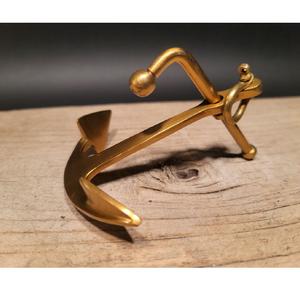 Top-Notch Quality Aluminum Metal Paper Weight <b>Leaf</b> Shape Aluminum Metal Paper Weight <b>Leaf</b> Design Aluminum Metal Paper Weight - Product Image 2