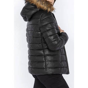 Veste matelassée en cuir d'agneau pour femmes, capuche en fausse fourrure, style bomber d'hiver, manteau rembourré en coton, doublure en soie, détails brodés - Product Image 5