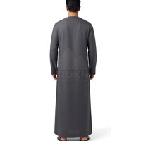 Kandura émirati moderne, thobe traditionnel du Moyen-Orient pour hommes, sans col, avec franges sur le devant, manches longues, en coton léger