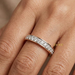 แหวนเพชรทรงกลมแบบไมโครเพฟ ทอง 14K แหวนแต่งงาน เครื่องประดับสำหรับผู้หญิง - Product Image 1
