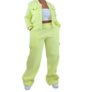 Conjunto de 2 Piezas para Mujer, Sudadera con Capucha de Felpa y Pantalones con Múltiples Bolsillos, Estilo Deportivo Casual, Traje Largo de Invierno, Personalizable, con Cremallera, a la Moda - Product Image 1