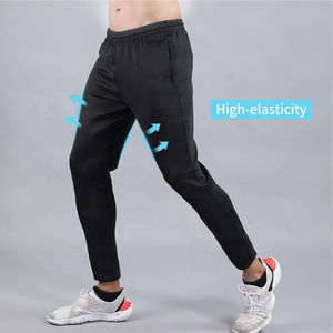 Los últimos pantalones de chándal para hombre con bajo OEM Streetwear moda tela de algodón grueso logotipo personalizado disponible para la venta - Product Image 2
