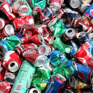 Achetez maintenant les canettes de boissons usagées en aluminium 100% de haute qualité UBC Contamination-Free pressées dans des balles livraison rapide - Product Image 1