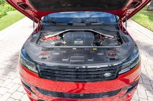 Livraison mondiale pour voiture d'occasion 2023 Range Rover Sport P530 Deer Valley Edition SUV en excellent état, prête à être expédiée - Product Image 6