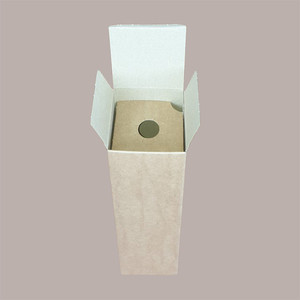 10 Uds. Caja de cartón marrón Lisa para 1 botella Magnum de 1,5 Lt bebidas energéticas laminación brillante y grabado en relieve 120x120 H395 mm - Product Image 2